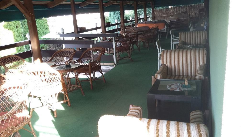 Garni Hotel Sonata Тренчианске-Теплице Экстерьер фото
